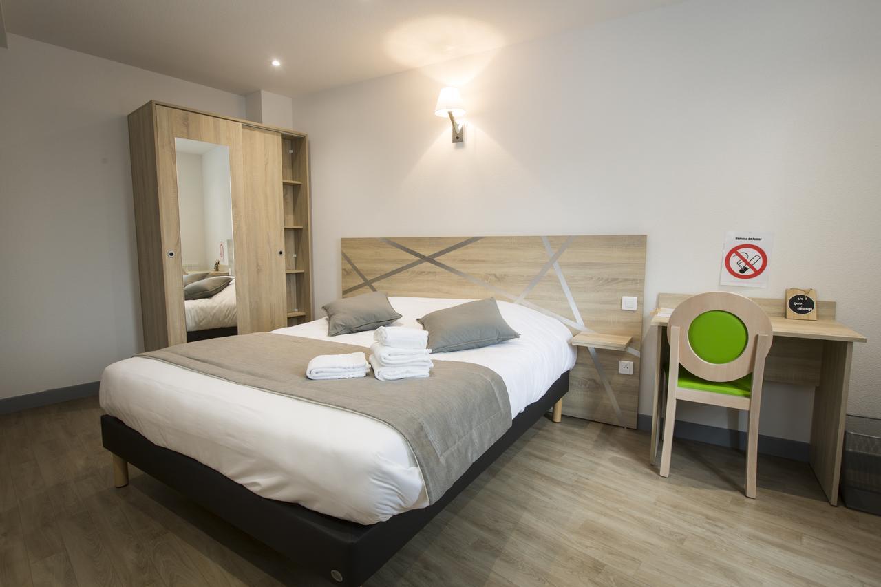 Le Relais Delys Hotel Saint-Remy-sur-Durolle Exterior photo